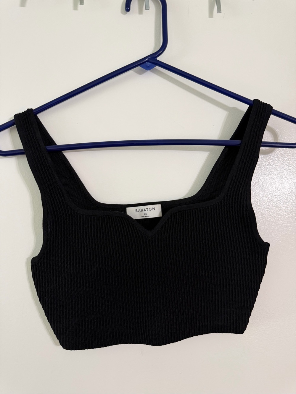 Babaton Black Ribbed Square-Neck Crop Top XS